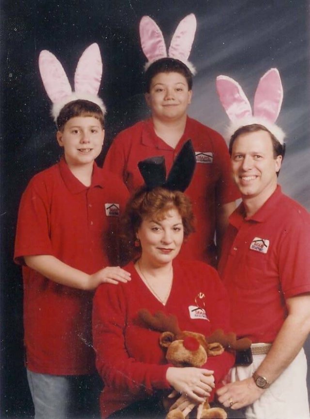 People Share Their Funny And Awkward Photos From The Past (16 pics)