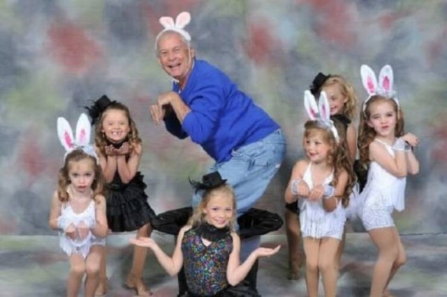 People Share Their Funny And Awkward Photos From The Past (16 pics)