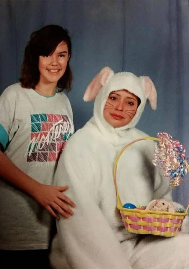 People Share Their Funny And Awkward Photos From The Past (16 pics)