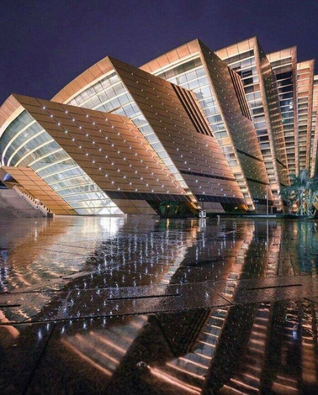 Unusual Buildings (15 pics) Unusual Buildings (15 pics)
