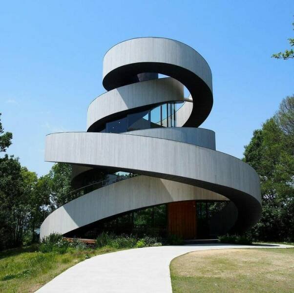 Unusual Buildings (15 pics) Unusual Buildings (15 pics)