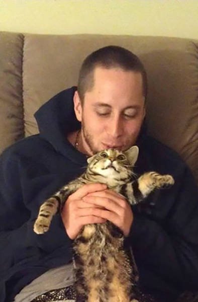 They Hate Selfies (25 pics)