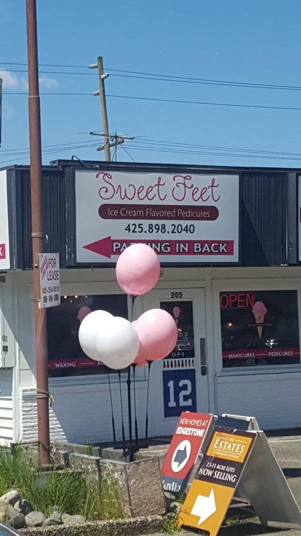 Funny Signs (35 pics)