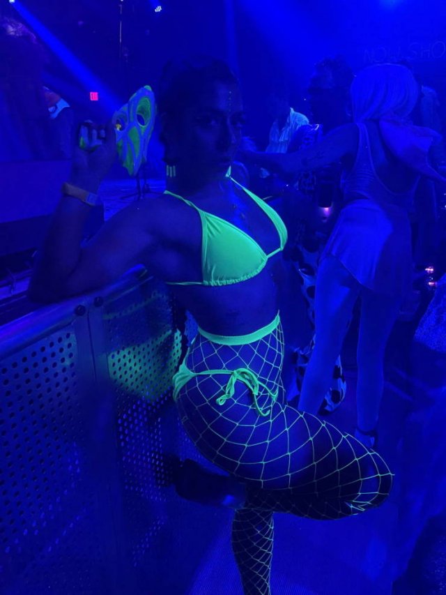 Girls At Music Festivals (39 pics)