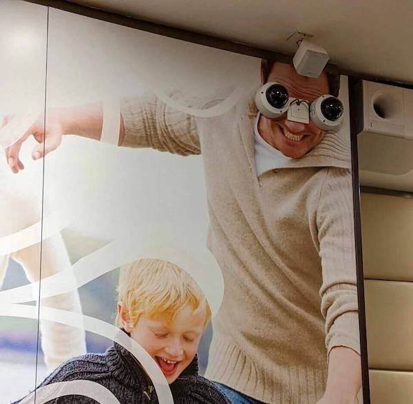 What Is Going On Here? (30 pics)