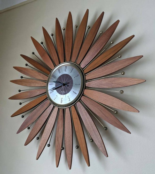 Unusual Finds In Thrift Shops (19 pics)