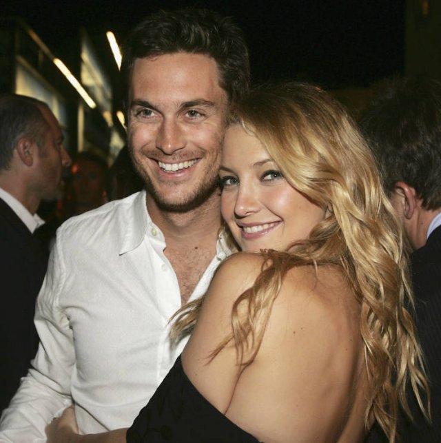 Celebrities With Their Siblings (20 pics) Celebrities With Their Siblings (20 pics)