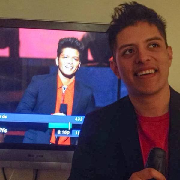 Doppelgangers Of Celebrities (16 pics) Doppelgangers Of Celebrities (16 pics)