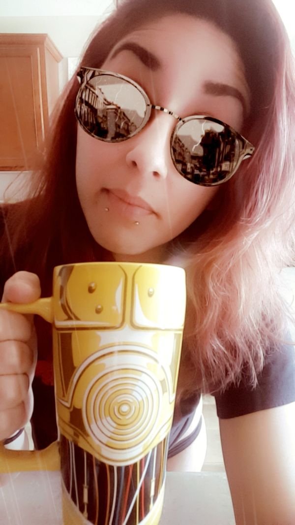 Girls And Coffee (26 pics)