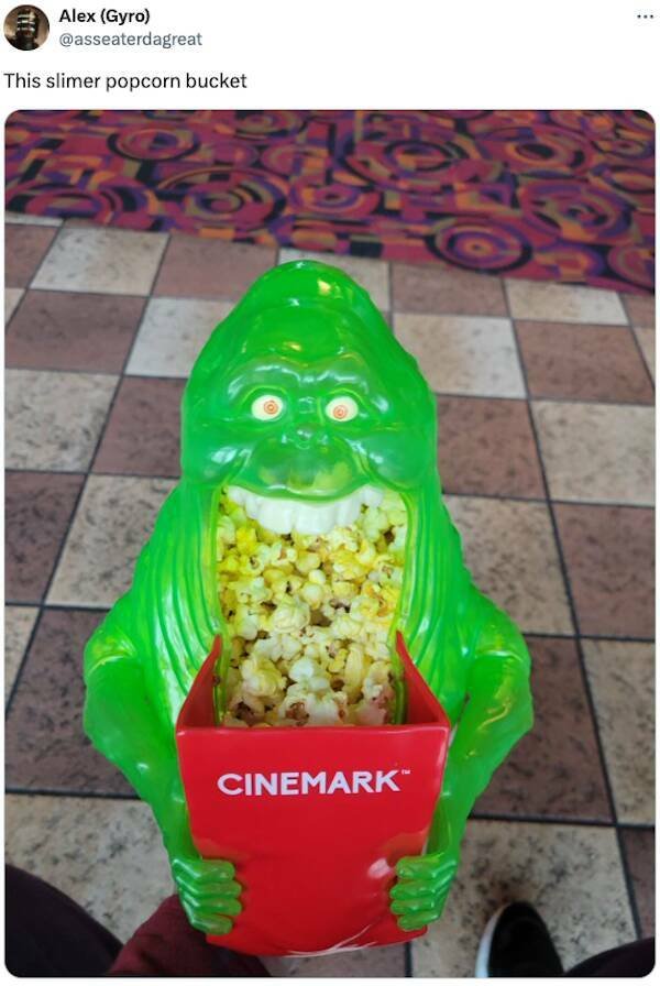 Unusual Popcorn Bucket Designs (27 pics)