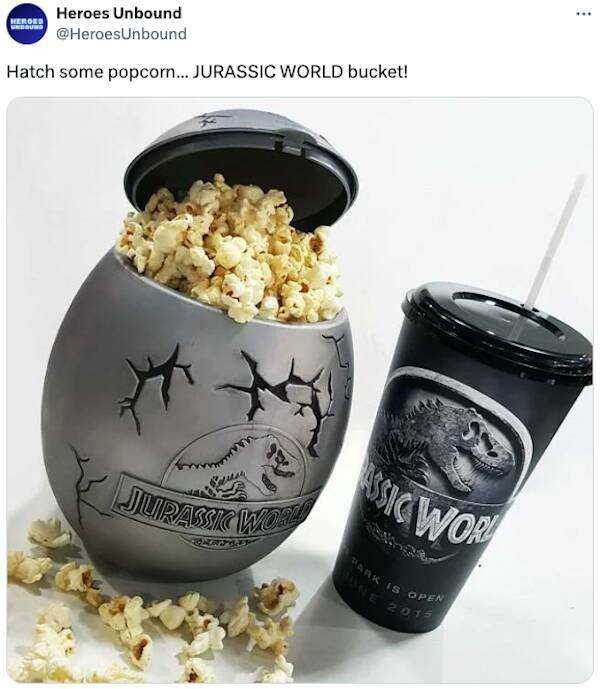 Unusual Popcorn Bucket Designs (27 pics)