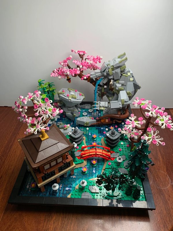 Amazing ''LEGO'' Constructions (24 pics)