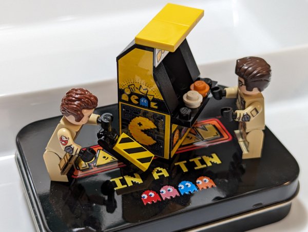 Amazing ''LEGO'' Constructions (24 pics)