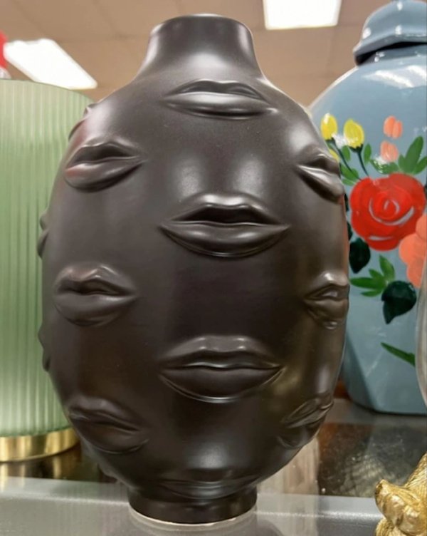 Weird Finds (23 pics)