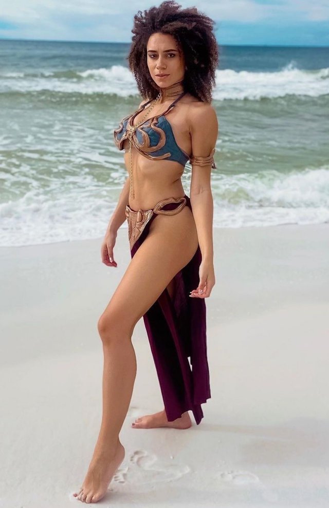 Cosplay Girls (22 pics)