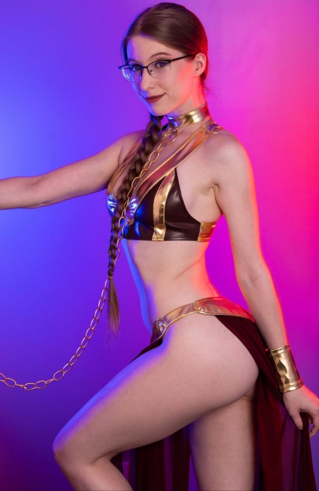 Cosplay Girls (22 pics)