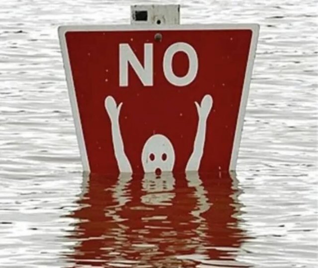 Funny And Weird Signs (17 pics)