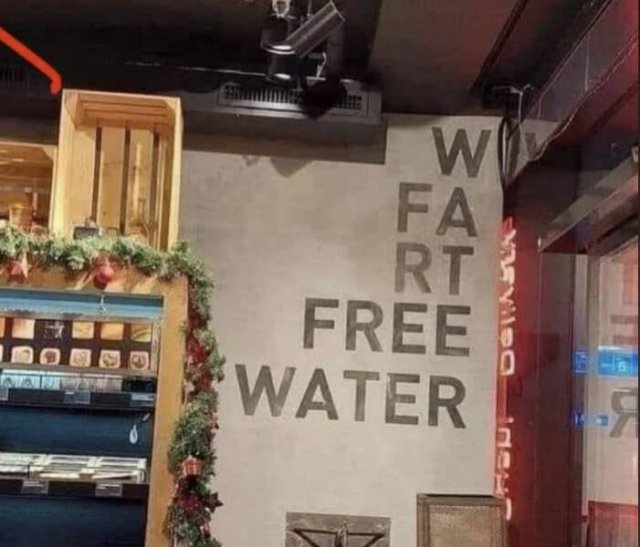 Funny And Weird Signs (17 pics)