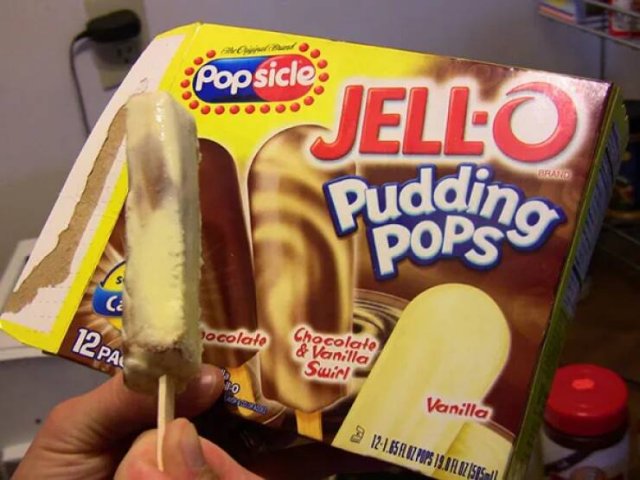 People Share Their Favorite Childhood Foods (25 pics)