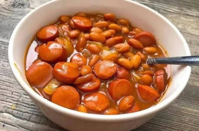 People Share Their Favorite Childhood Foods (25 pics)