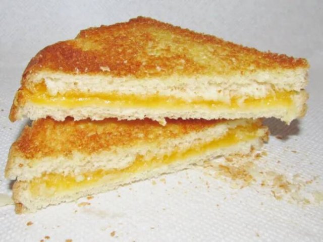 People Share Their Favorite Childhood Foods (25 pics)