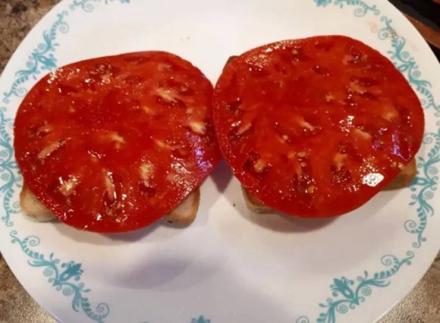 People Share Their Favorite Childhood Foods (25 pics)