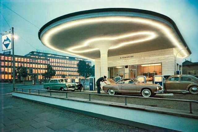 Futuristic Things From The Past (15 pics) Futuristic Things From The Past (15 pics)