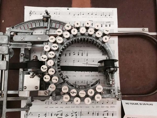 Interesting Finds And Discoveries (24 pics)