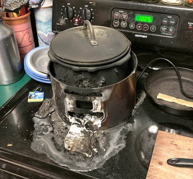 Fails In The Kitchen (25 pics)