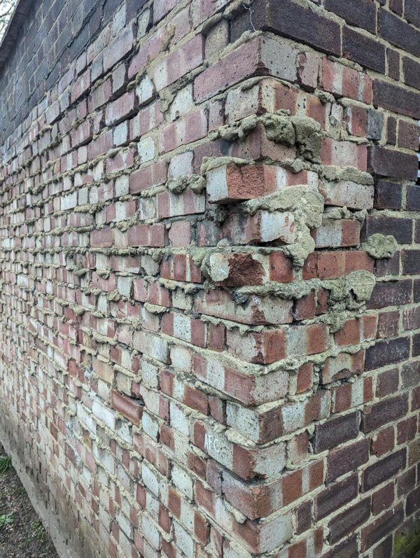 Odd Repair (24 pics)