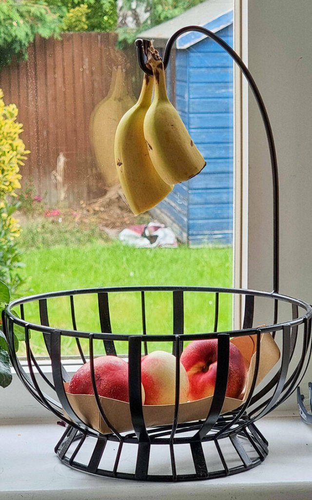 Annoying Habits Of Girlfriends (25 pics)