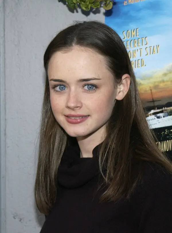 Celebrities Of The 2000's Then And Now (66 pics) Celebrities Of The 2000's Then And Now (66 pics)