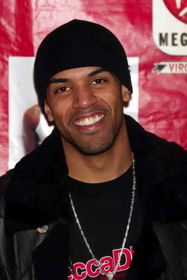 Celebrities Of The 2000's Then And Now (66 pics) Celebrities Of The 2000's Then And Now (66 pics)