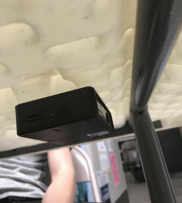 Toxic Workplaces (24 pics)