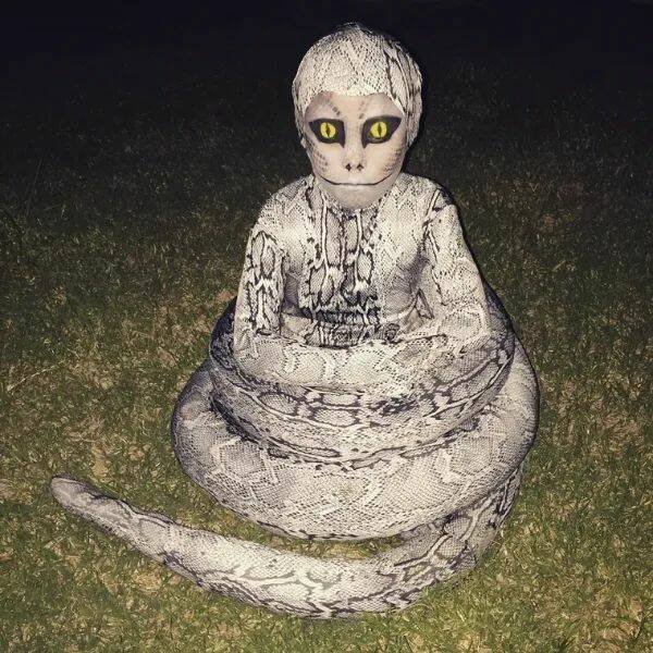 Creepy Photos (23 pics)