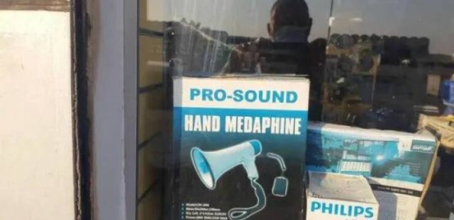 Failed Translation (22 pics)