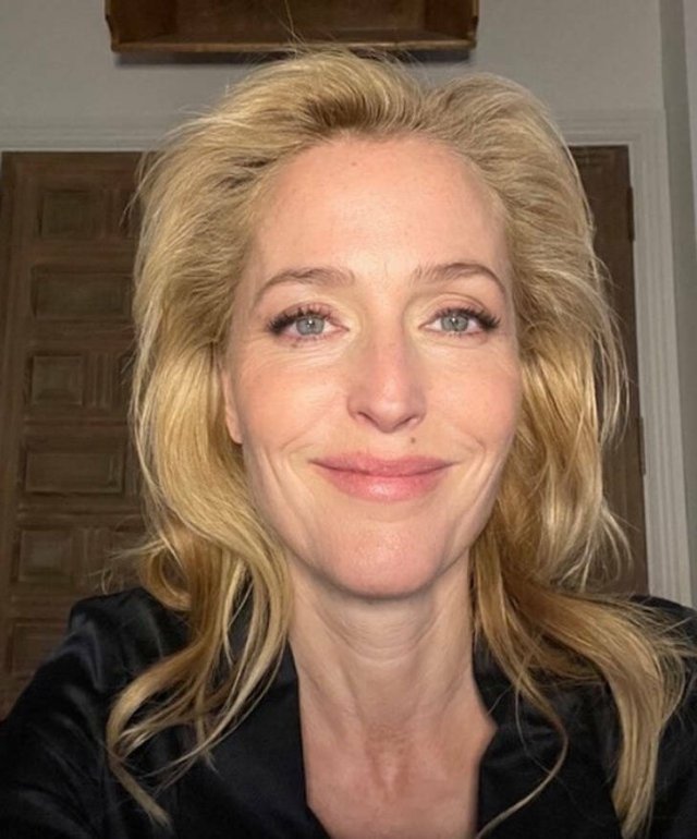 The Most Beautiful Famous People Over 40 (20 pics)