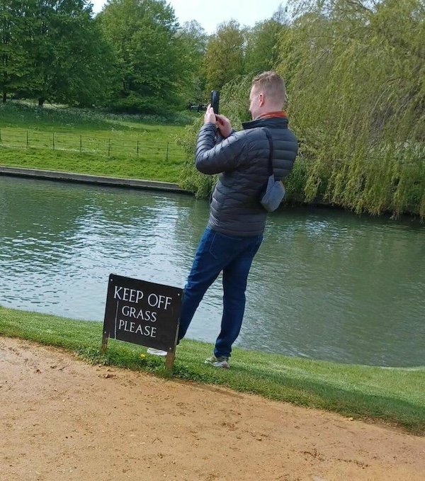 Annoying Finds And Situations (29 pics)