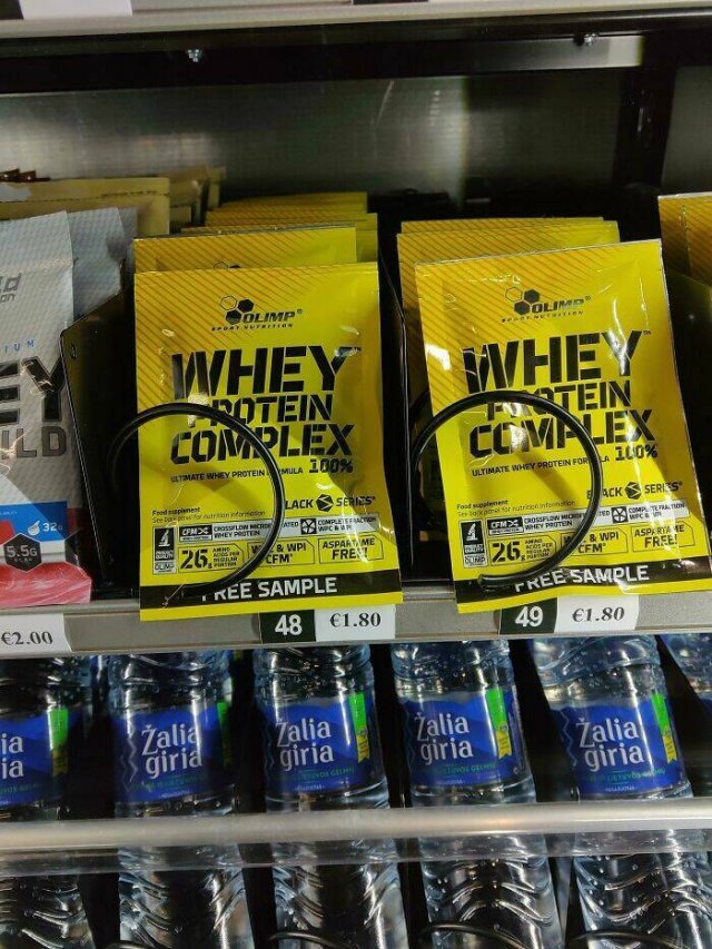 Annoying Finds From The Gym (19 pics)