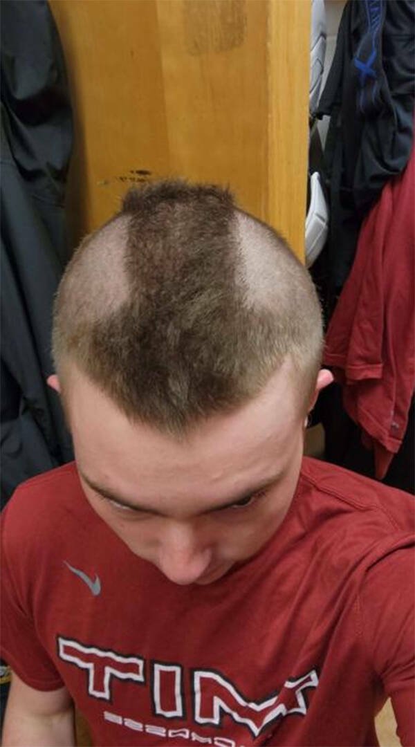 Awful Haircuts (25 pics)