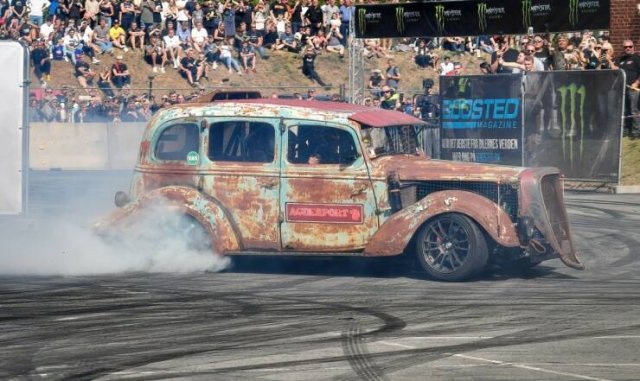 Crazy Cars (26 pics)