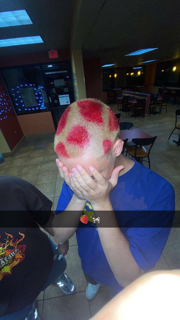 Awful Haircuts (25 pics)