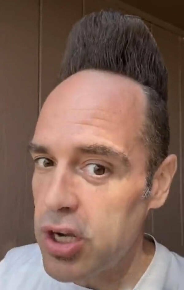 Awful Haircuts (25 pics)