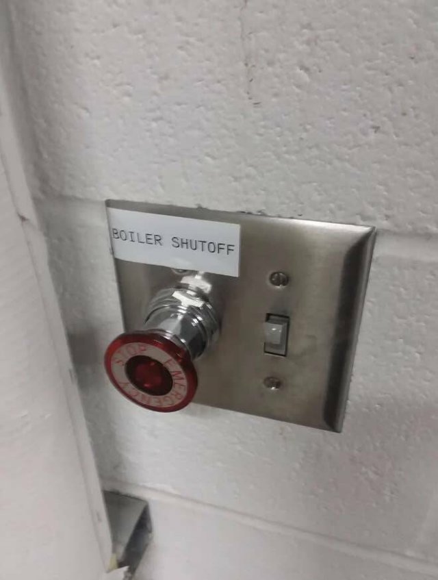 Dangerous Constructions (20 pics)