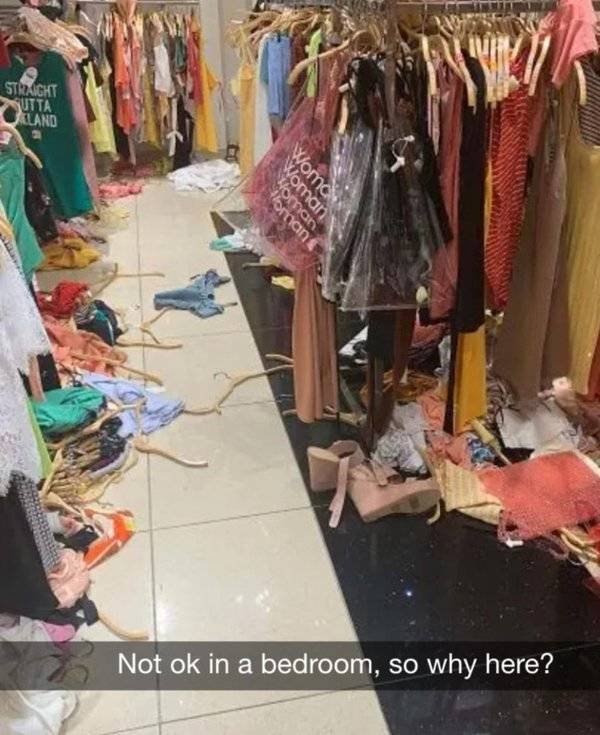 Annoying Customers (25 pics)