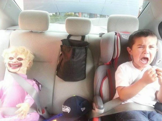 What Is Going On Here? (54 pics)