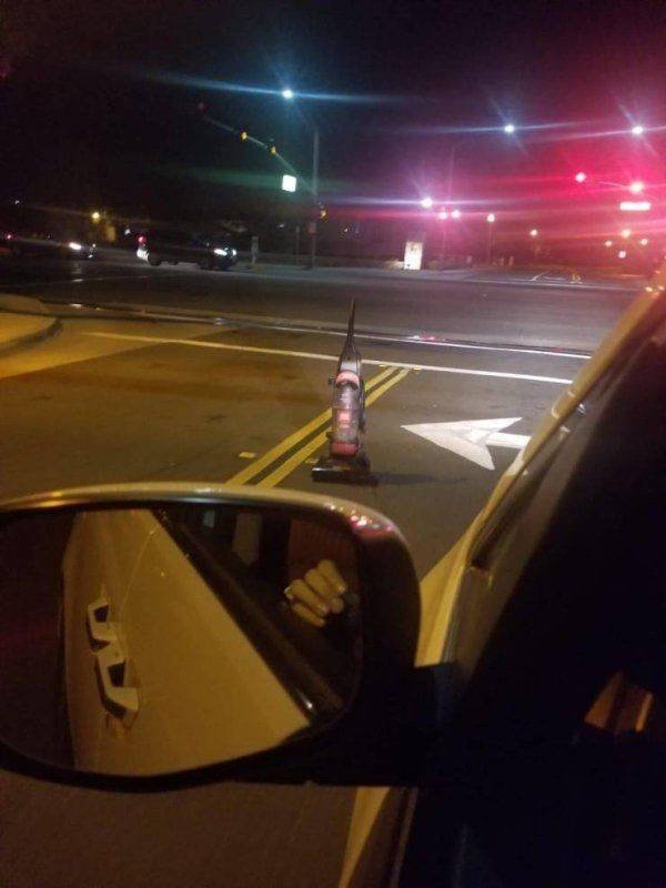 What Is Going On Here? (54 pics)