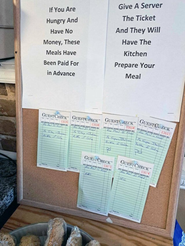 Creative Things In Bars And Restaurants (22 pics)