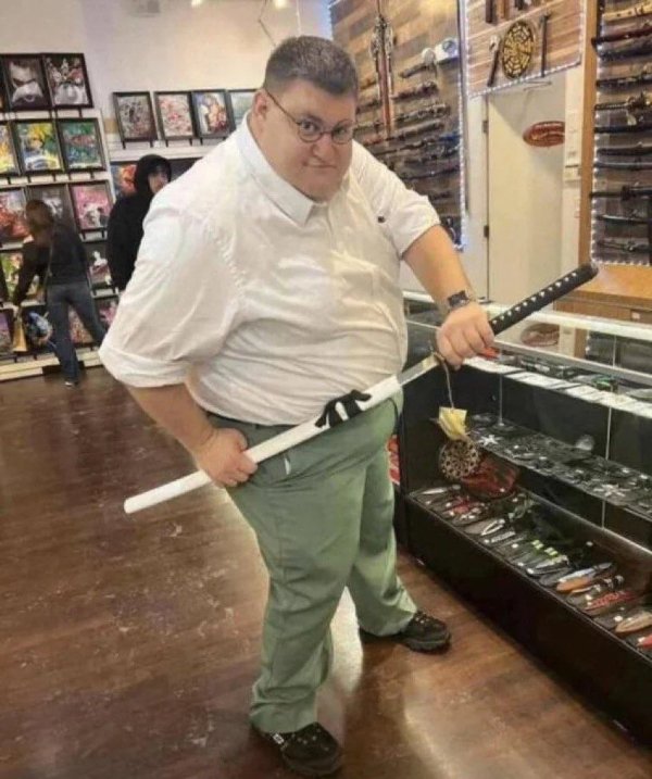 What Is Going On Here? (24 pics)