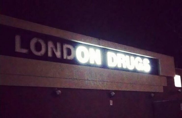 Failed Signs (21 pics)